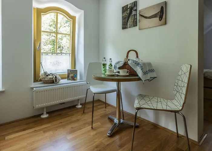 Boutique Pri Rogovilcu בית הארחה 3*