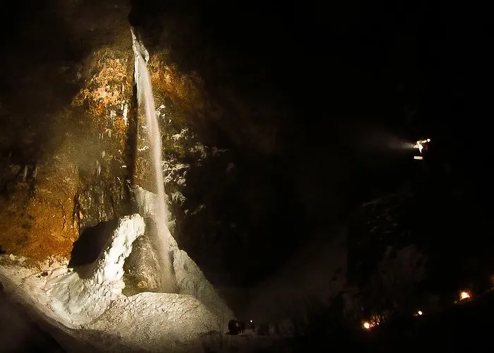 Boutique Pri Rogovilcu 3* סולצאבה